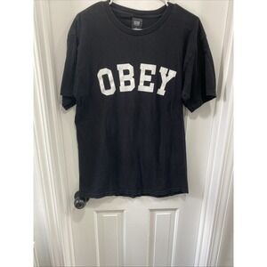 Obey Men's Black T-shirt Size Medium